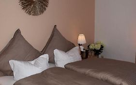 Hotel- Restaurant Kerzan'S